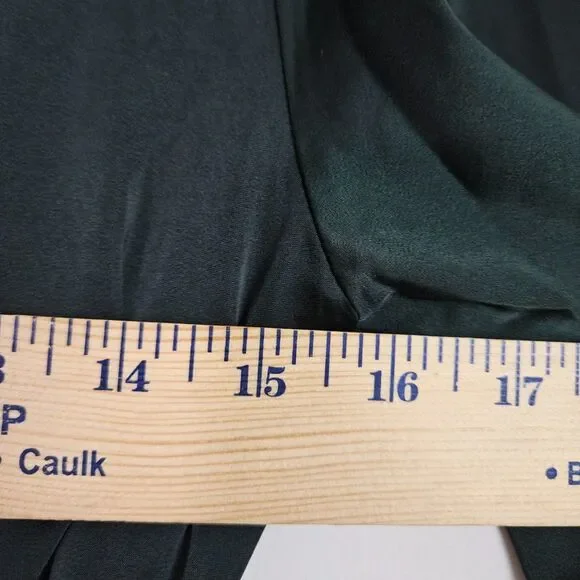 Veiled Collection Selena Dress Medium Green Ruched Elegant Cocktail Gown - Picture 10 of 15